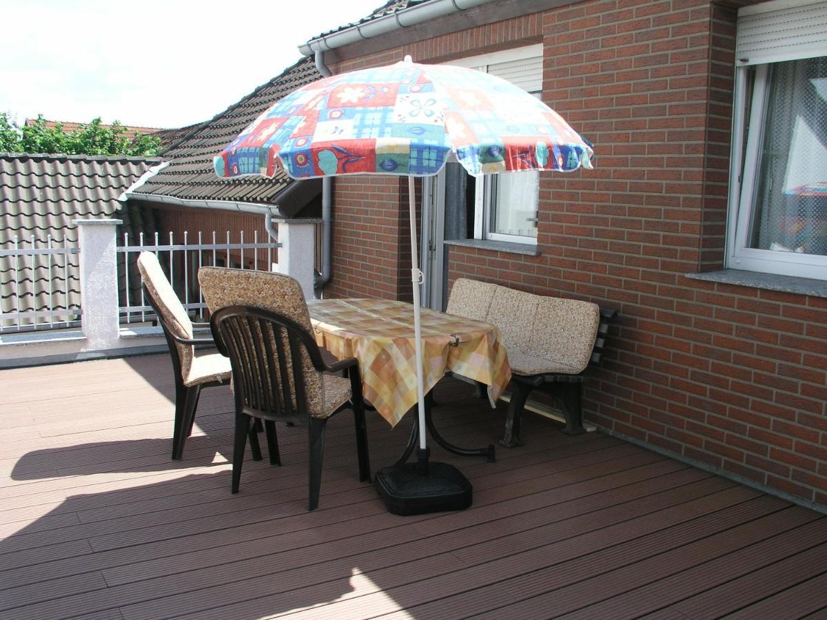 שפרינגה Ferienwohnung Am Deister Mit Grossem Balkon מראה חיצוני תמונה